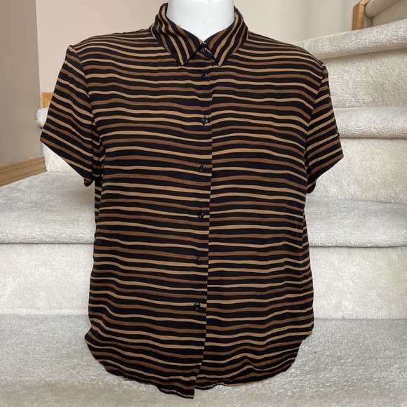 jones new york silk short sleeve top / blouse - Picture 2 of 7